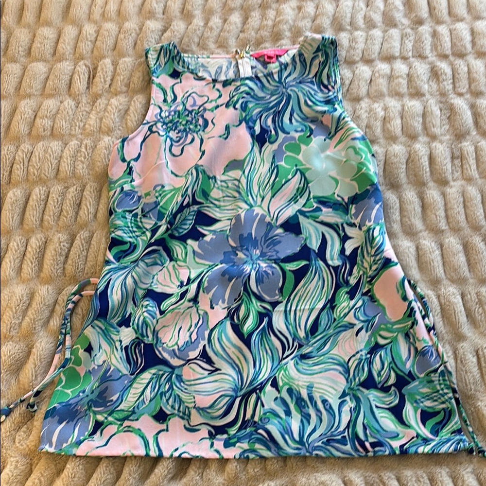NWT Lilly Pulitzer Donna Top Party Thyme